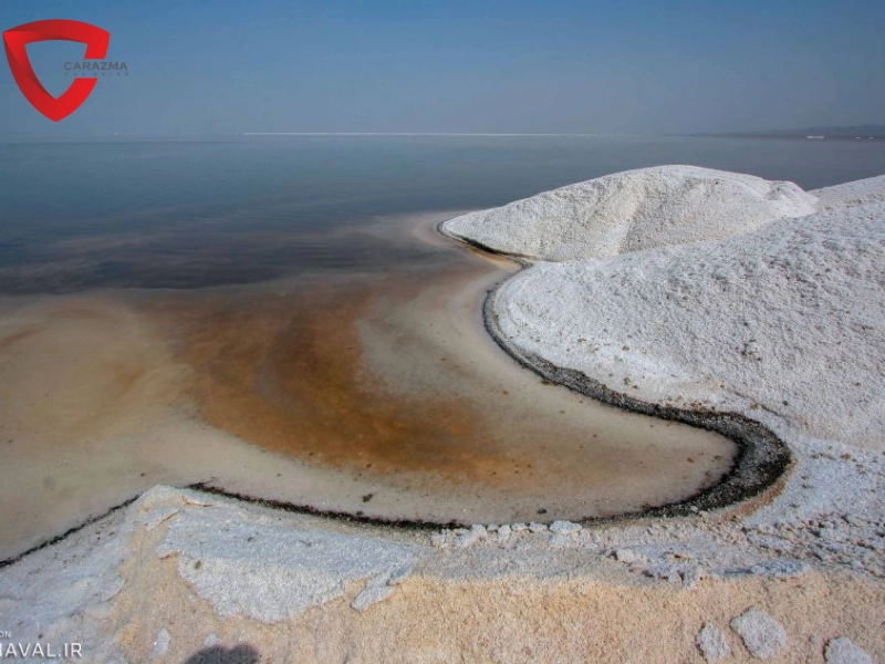 آفرودسواری در دریاچه نمک قم+ عکس