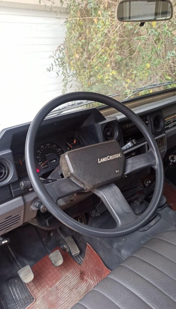 تویوتا لندکروز سری هفتاد ( fj 70 ) _ 1986 - تصویر 9