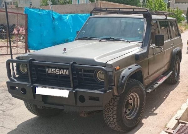نیسان پاترول چهار در _ 72