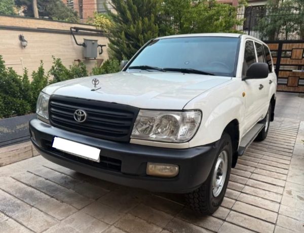 تویوتا لندکروز اتاق صد _ 2001