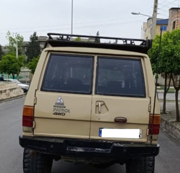 نیسان پاترول چهار در 6 سیلندر _ 69 - تصویر 4