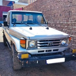 تویوتا لندکروز وانت fj70 _ مدل 1986
