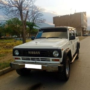 نیسان پاترول 4 در 6 سیلندر _ 74