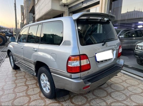 تویوتا لندکروز اتاق 100 _ مدل 2006 - تصویر 3