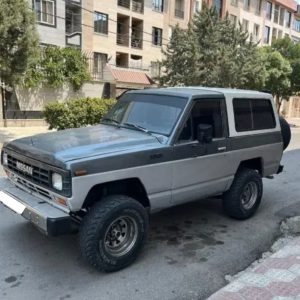 نیسان پاترول 2 در 4 سیلندر _ 1994