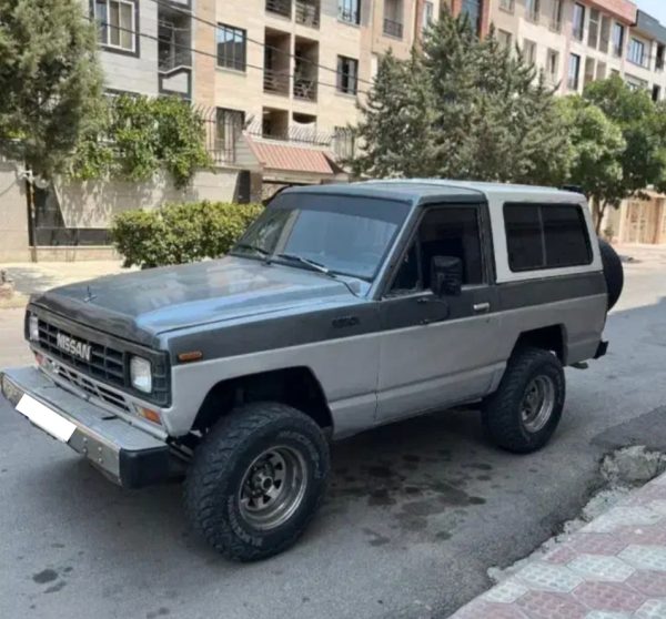 نیسان پاترول 2 در 4 سیلندر _ 1994