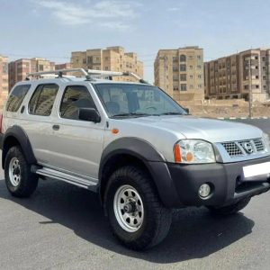نیسان رونیز _ 82