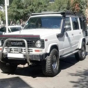 نیسان پاترول 4 در 6 سیلندر _ 71