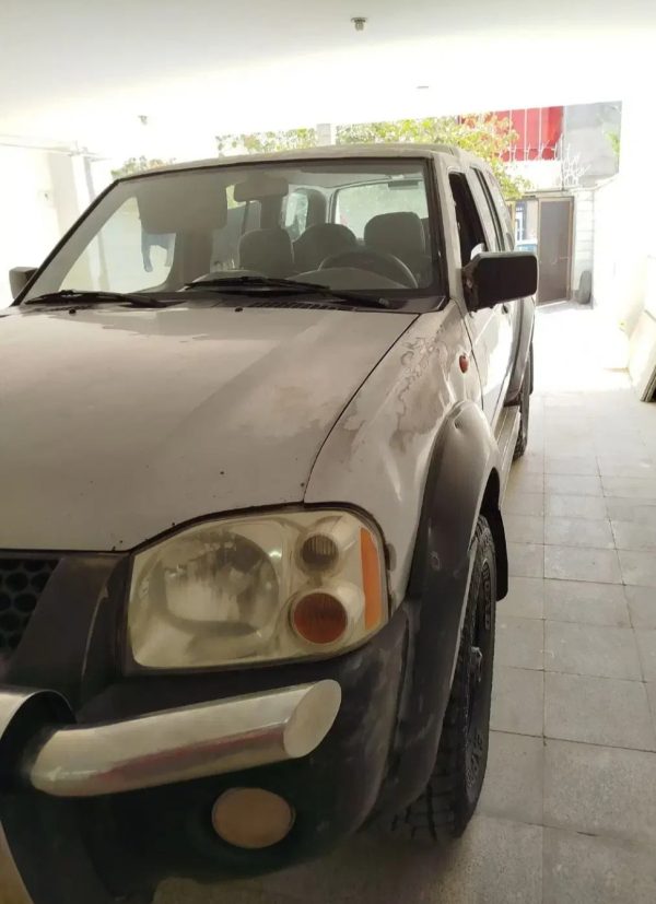 نیسان رونیز _ 87