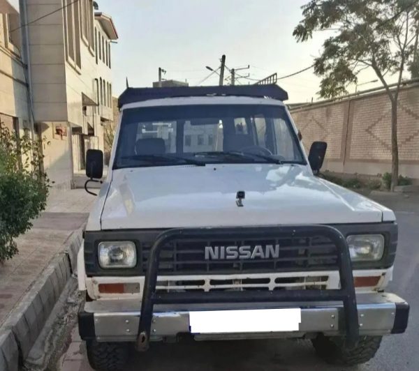 نیسان پاترول 4 در 6 سیلندر _ 76