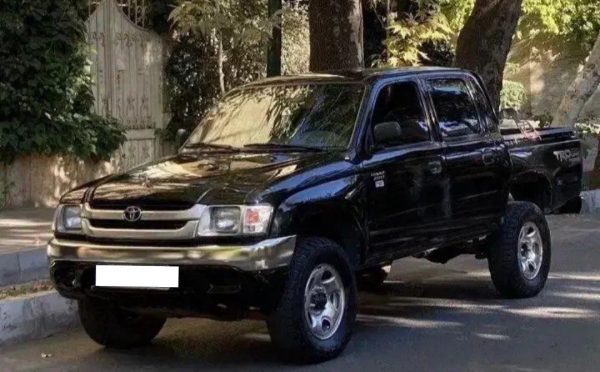 تویوتا هایلوکس تایگر _ 2003