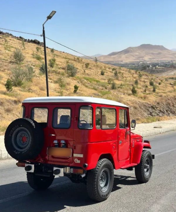 تویوتا لندکروز کالسکه Fj40 _ مدل 1983 - تصویر 4