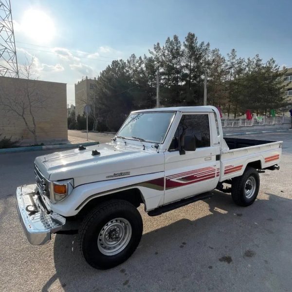 تویوتا لندکروز سری هفتاد _ 1986 - تصویر 4