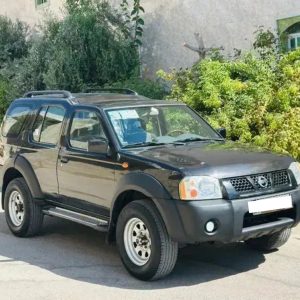 نیسان رونیز _ 82