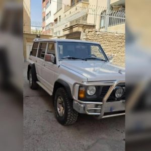 نیسان سافاری 6 سیلندر _ 1990