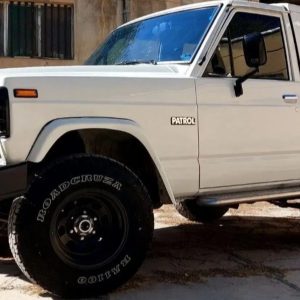 نیسان پاترول 2 در 4 سیلندر با بازسازی کامل _ 71