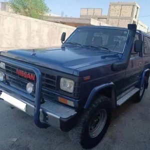 نیسان پاترول 2 در 4 سیلندر _ 77