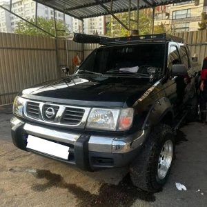 نیسان پیکاپ دو کابین _ 81