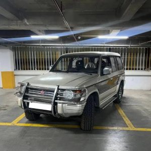 میتسوبیشی پاجرو 4 در 6 سیلندر اتومات _ 1992