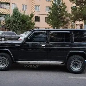 نیسان پاترول سافاری ایرانی ( موتور رونیز ) _ 84