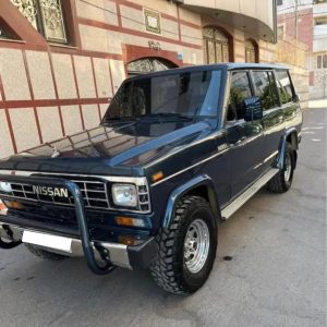 نیسان پاترول 4 در 6 سیلندر _ 72