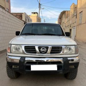 نیسان پیکاپ دو کابین _ 89
