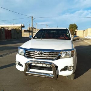 تویوتا هایلوکس دو کابین _ 2012
