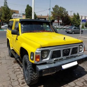 نیسان پاترول دو در _ 1989