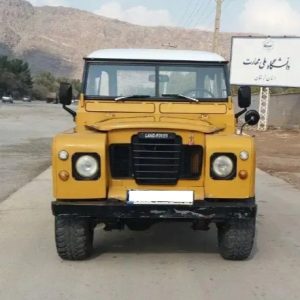 لندرور نیم تن _ 68