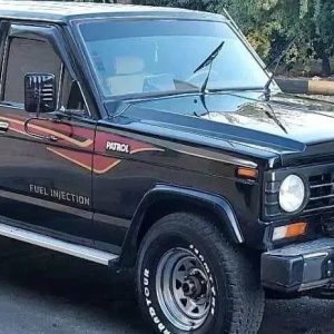 نیسان پاترول چهار در 6 سیلندر _ 71