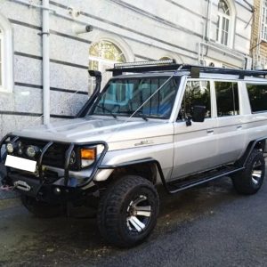 تویوتا لندکروز دو کابین سری هفتاد _ مدل 2002