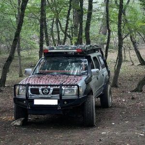 نیسان سرانزا _ مدل 83