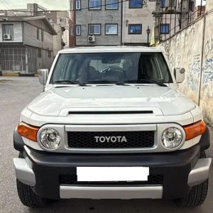 تویوتا اف جی کروزر _ مدل 2011