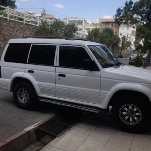 میتسوبیشی پاجرو 4 در 6 سیلندر 3000cc _ مدل 2000